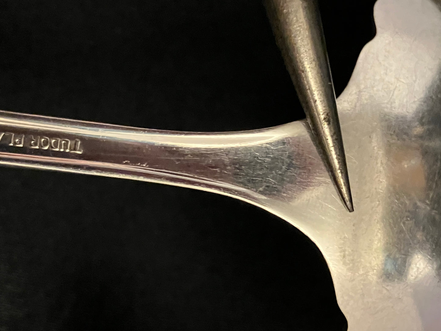 Vintage Oneida Madelon Gravy Ladle – Community Plate Silverplate – 1935 Art Deco Floral