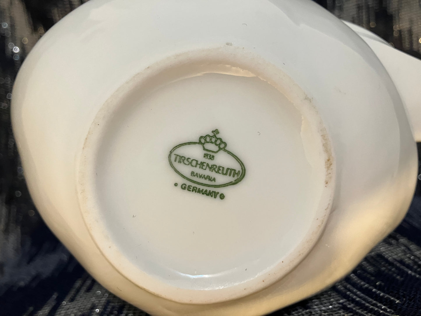 Mid Century Modern Hutschenreuther Tirschenreuth Bavaria Vase – Bird on Leaf