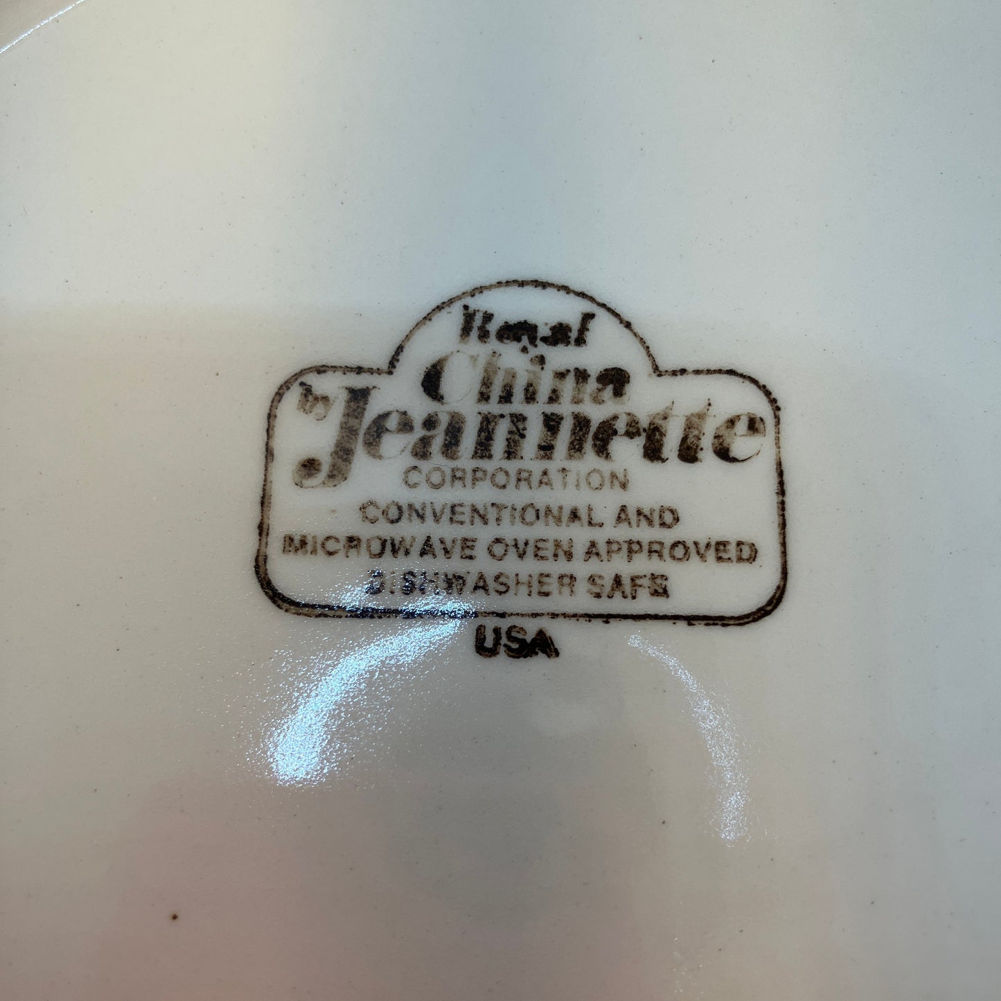 Vintage Jeanette Royal China Pie Plate – Currier & Ives American Farm Scene – 10"