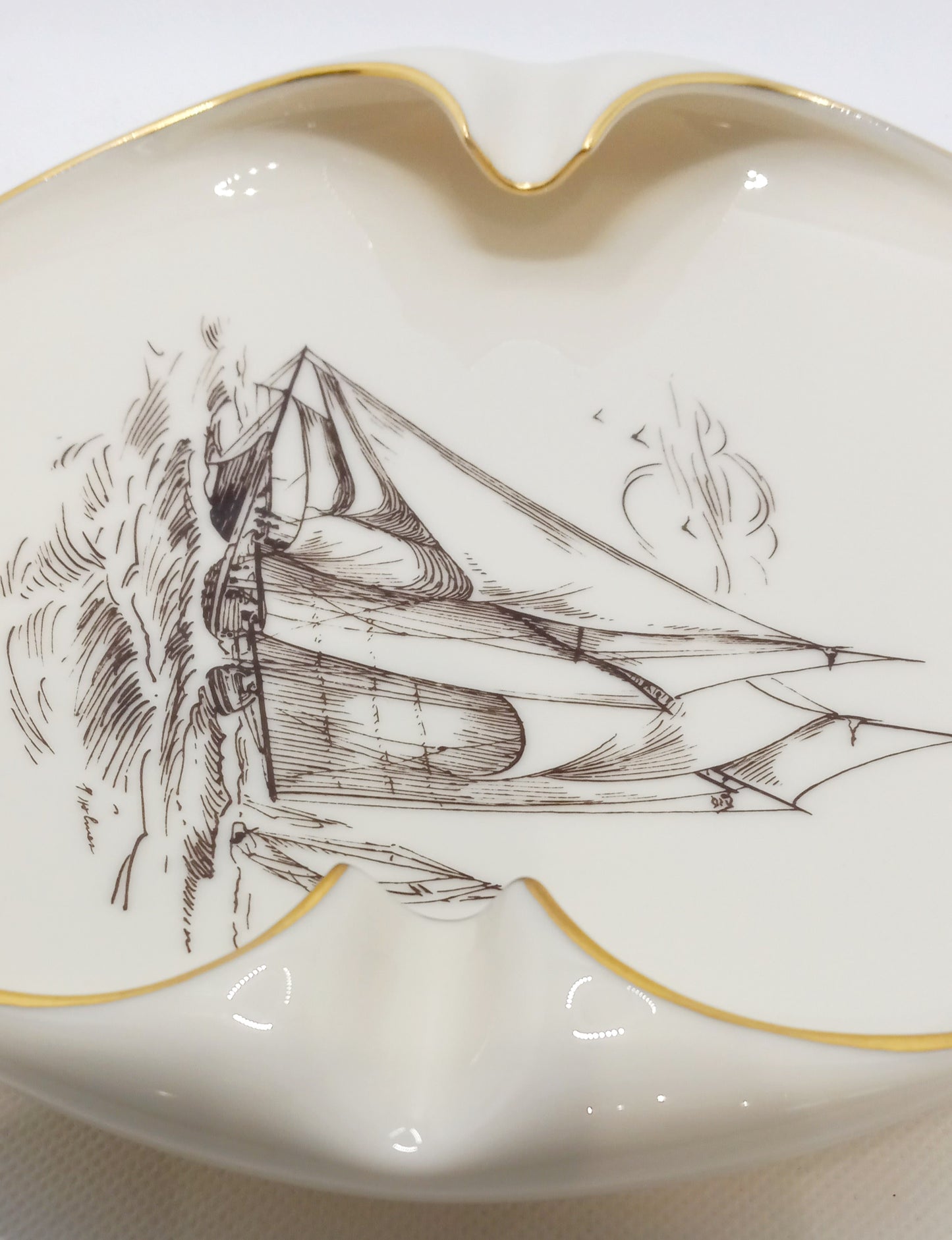 Lenox Fine China Ash Tray Ship Cigarette Rest Indentation
