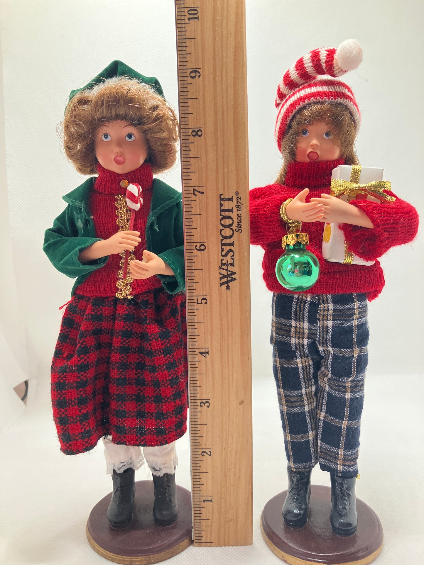 Vintage Christmas Décor - Two Caroling Figures Height