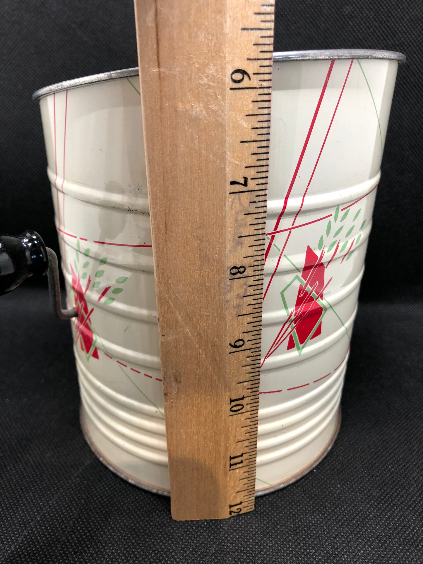 flour sifter Mid Century red and white height