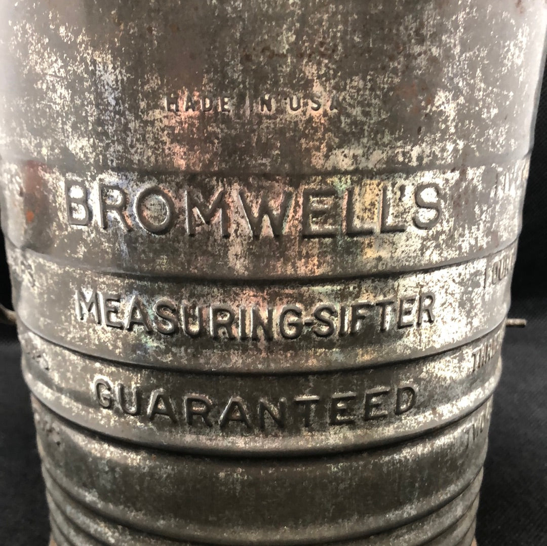 flour sifter vintage Bromwell front view