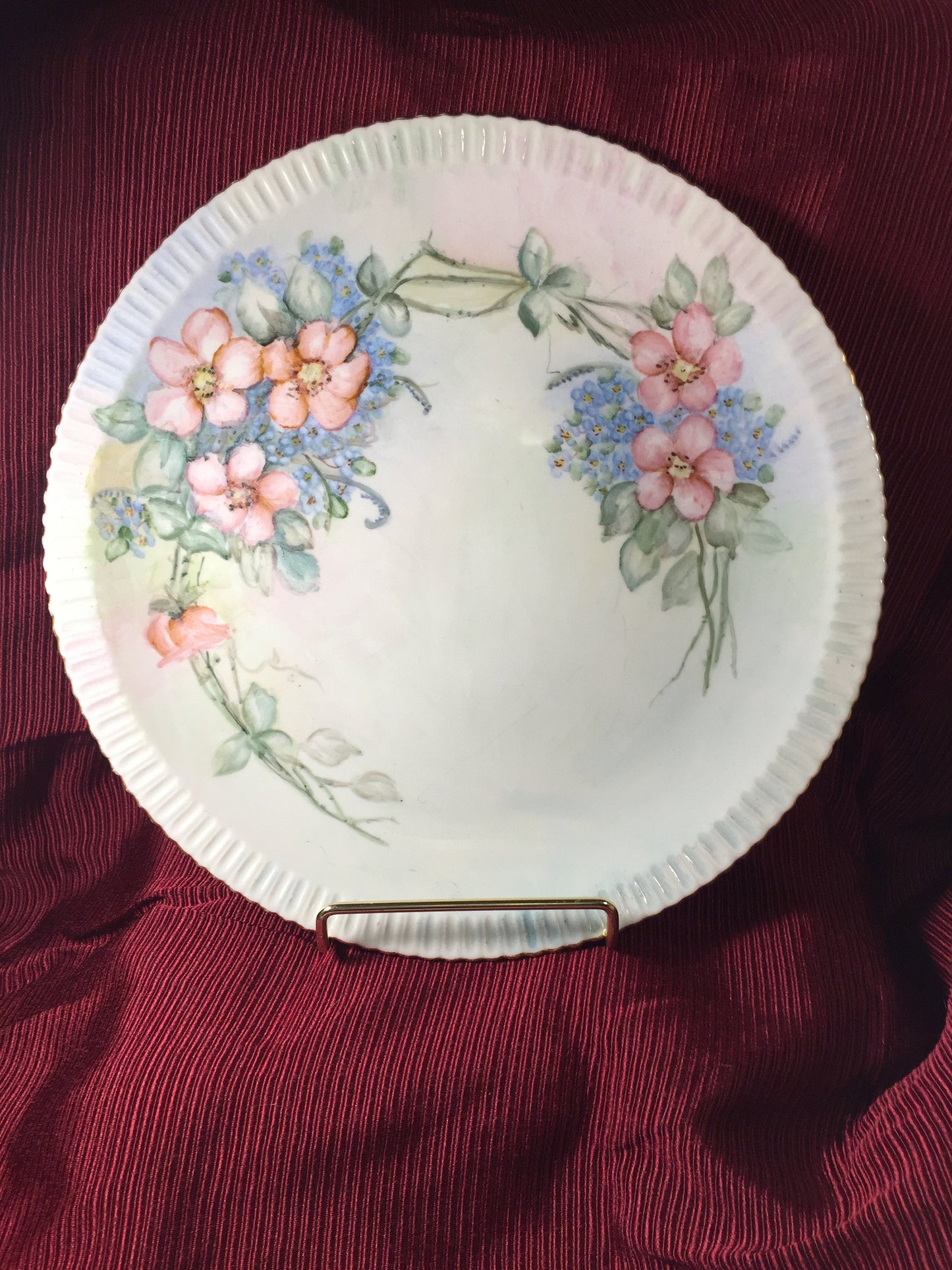 Pretty Hand painted Syracuse China Shelledge Plate