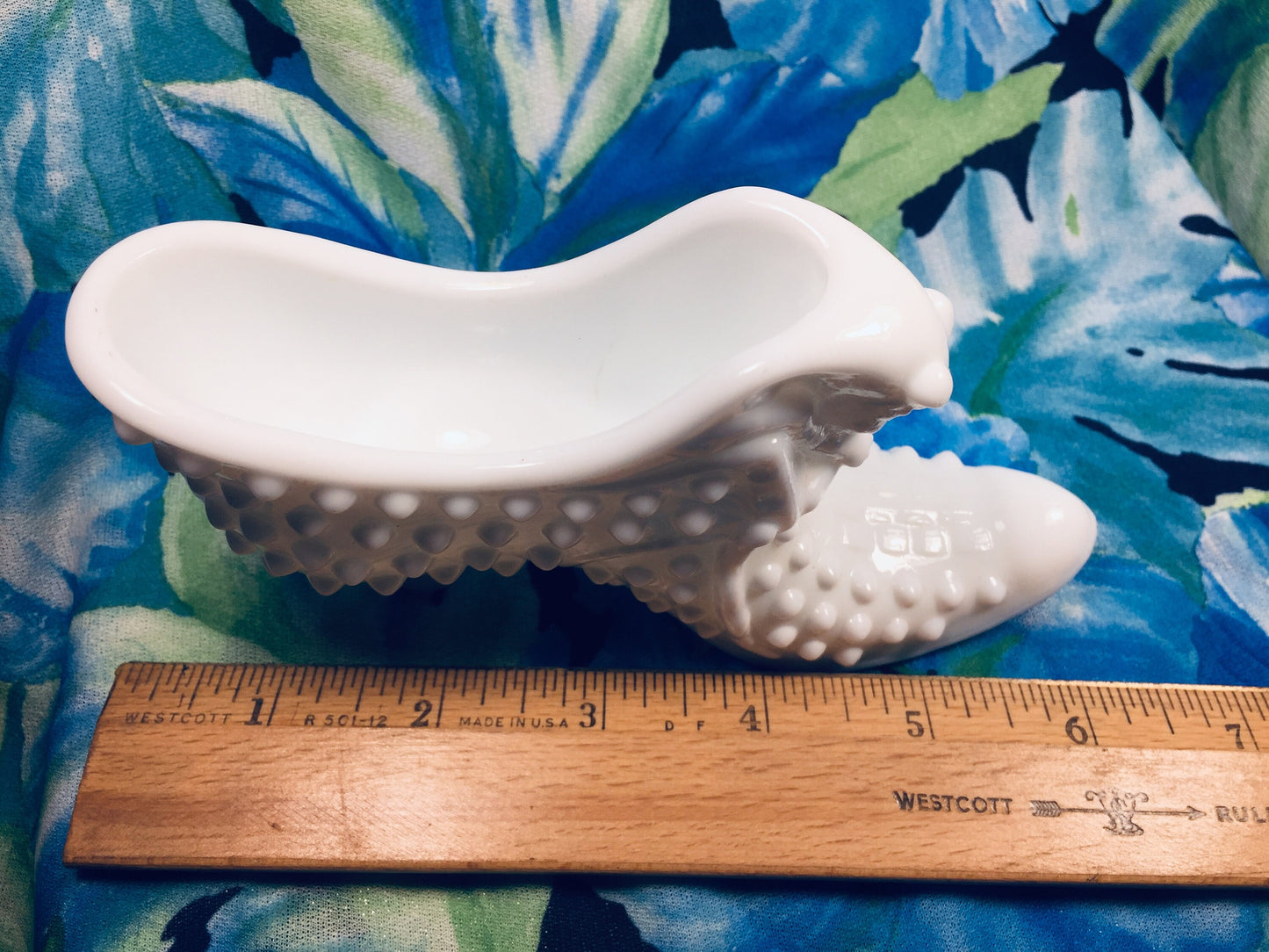 Hobnail Milk Glass Kitten in Shoe