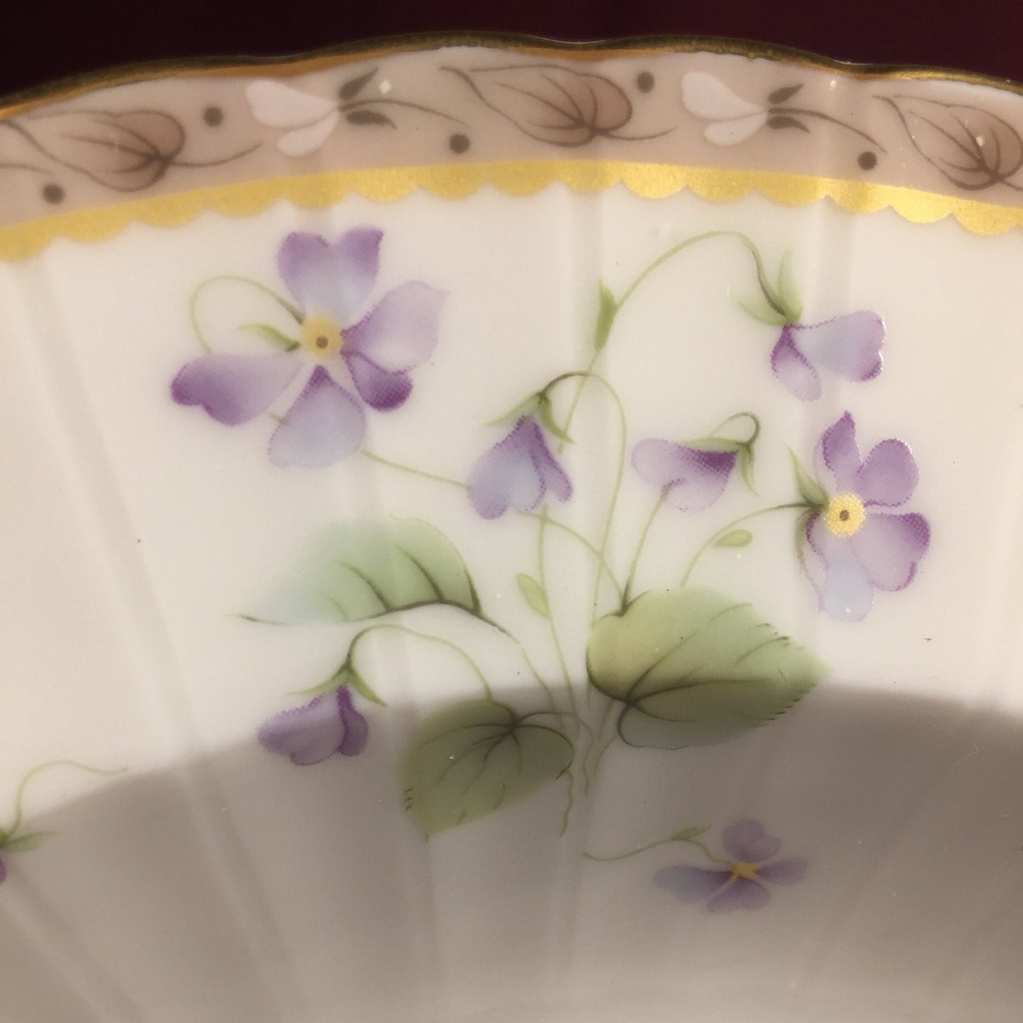 Mikasa French Violets Bone China 10 Inch Vegetable Bowl