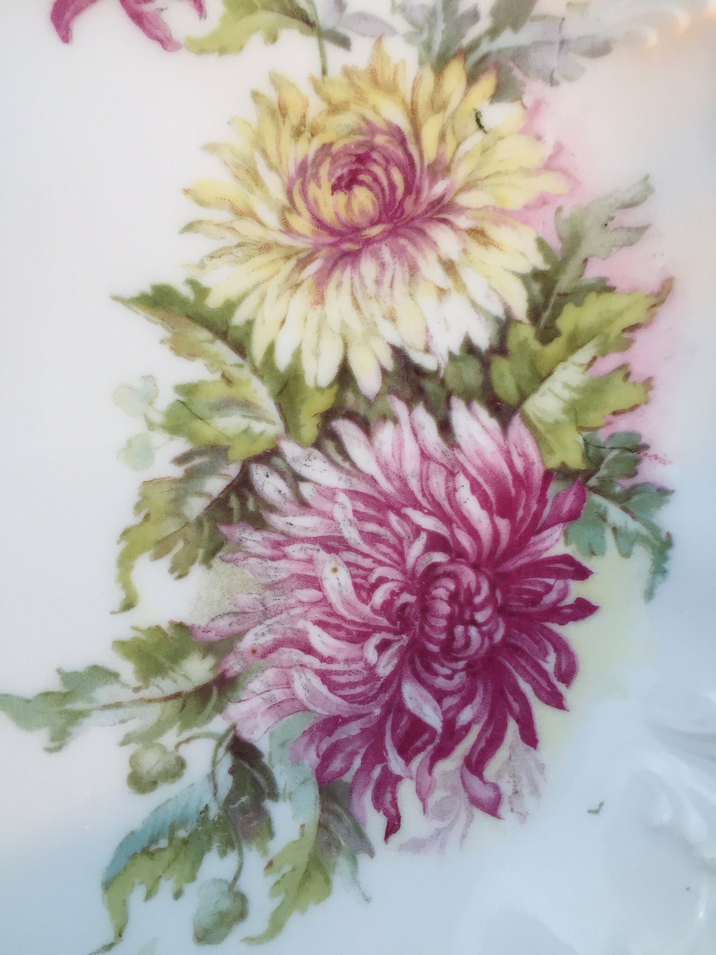 Weimar Germany Serving Bowl