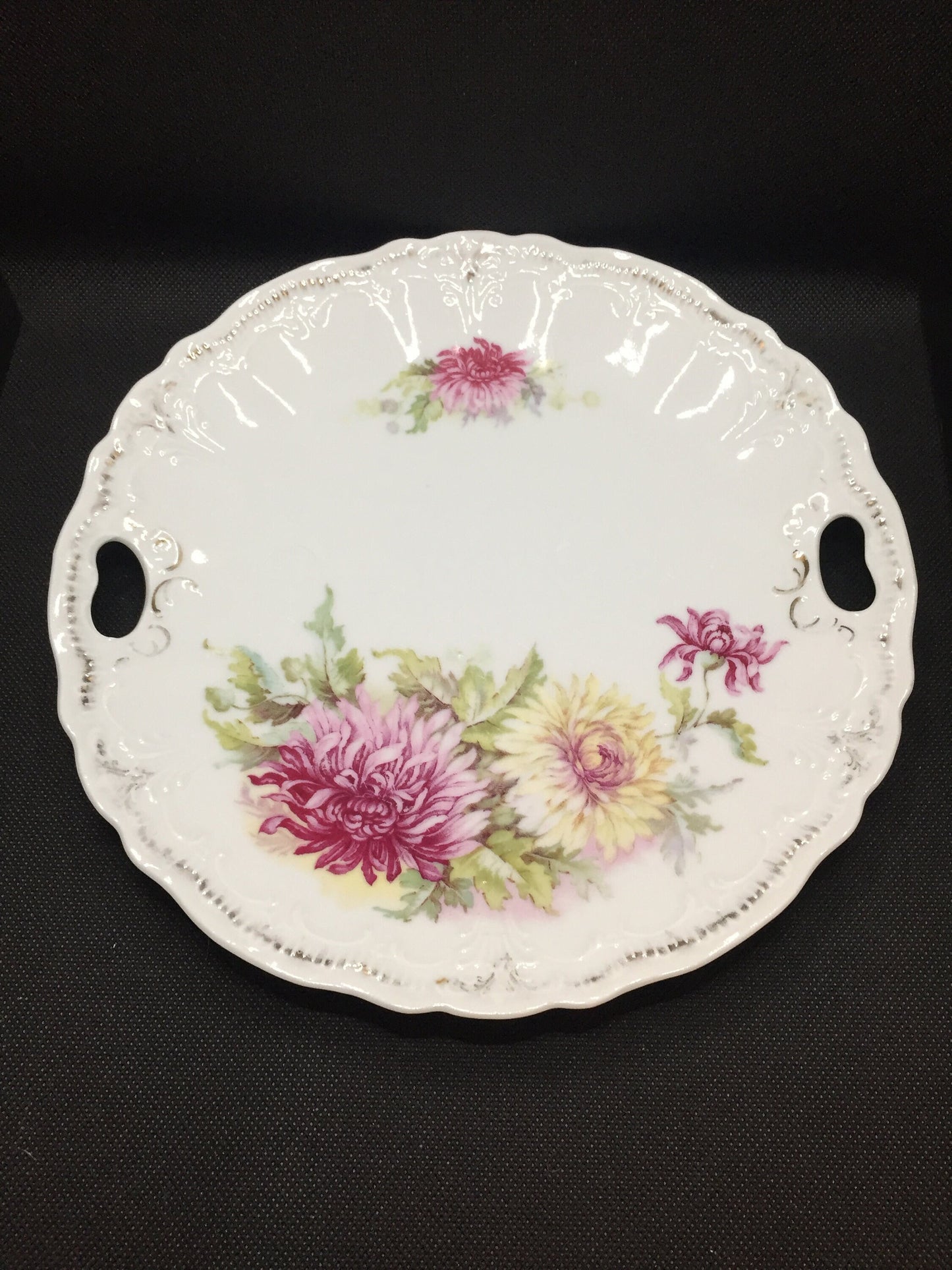 Weimar Germany Cake Plate w/ Small Flea Bite on Back