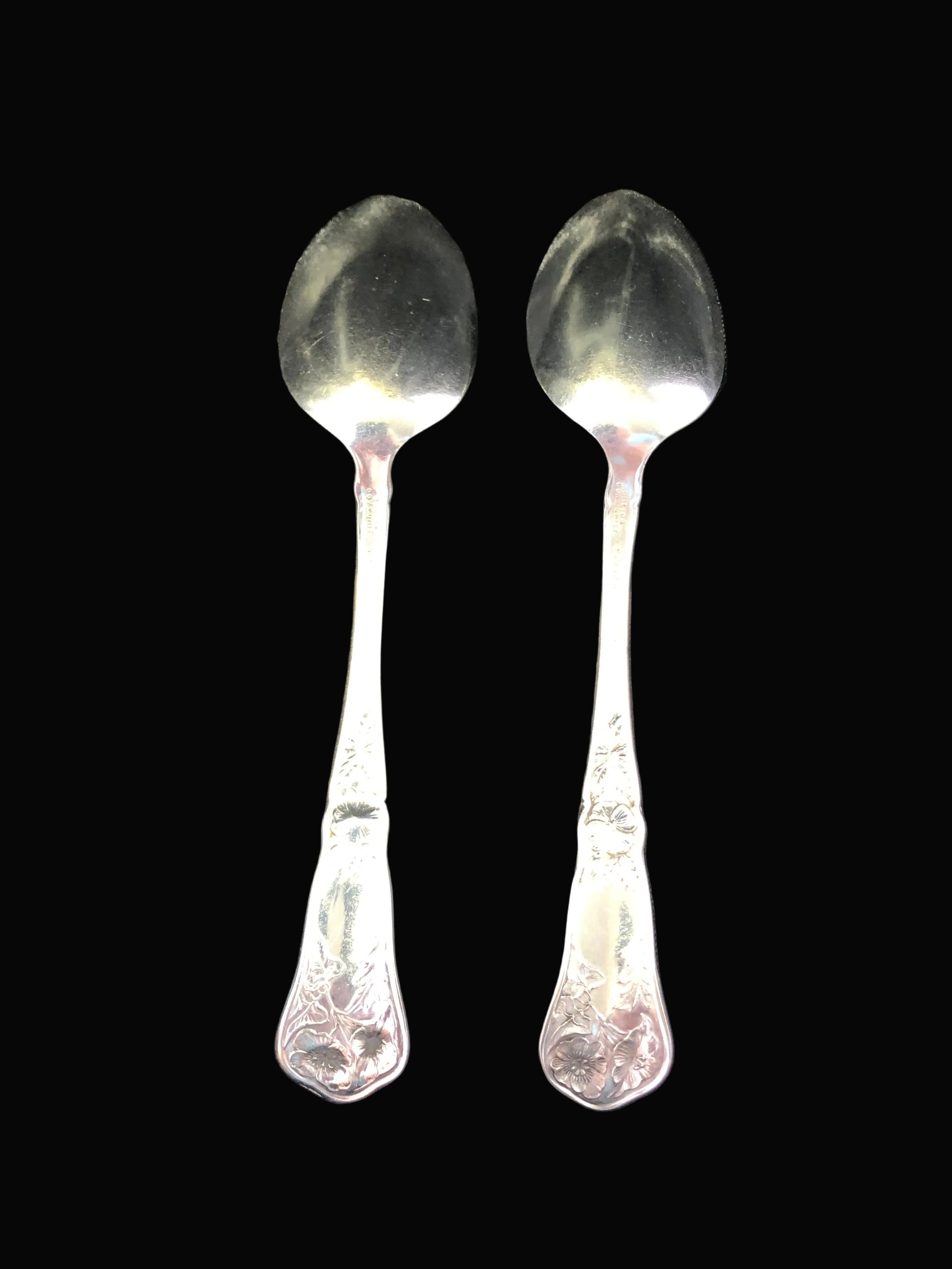 Antique Oneida Community Teaspoons in the Wildwood II Pattern