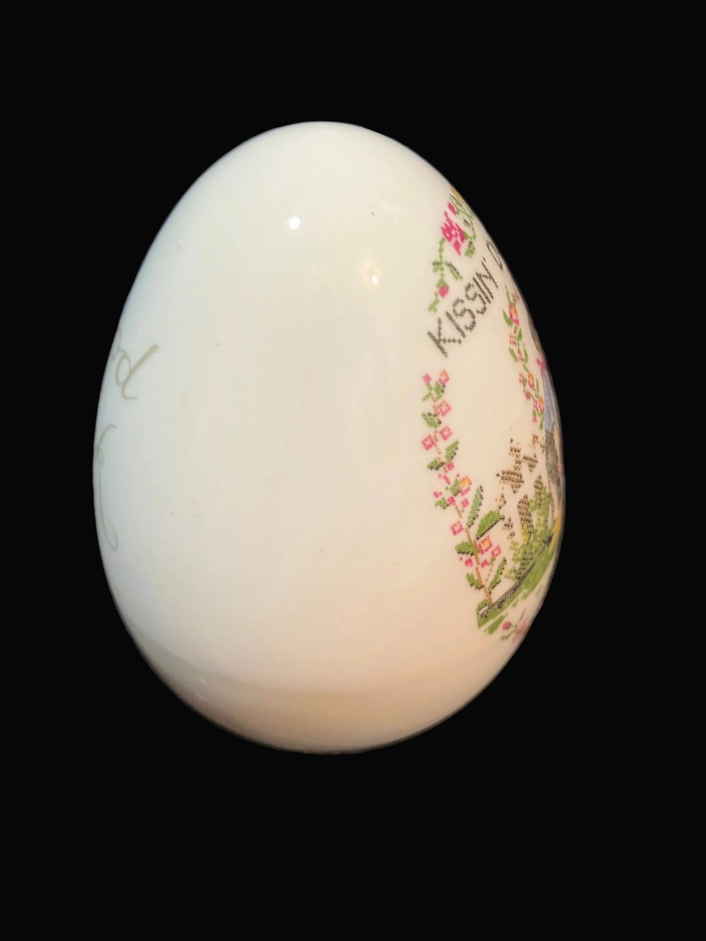 Vintage Crown Staffordshire Porcelain Egg – Fine Bone China England