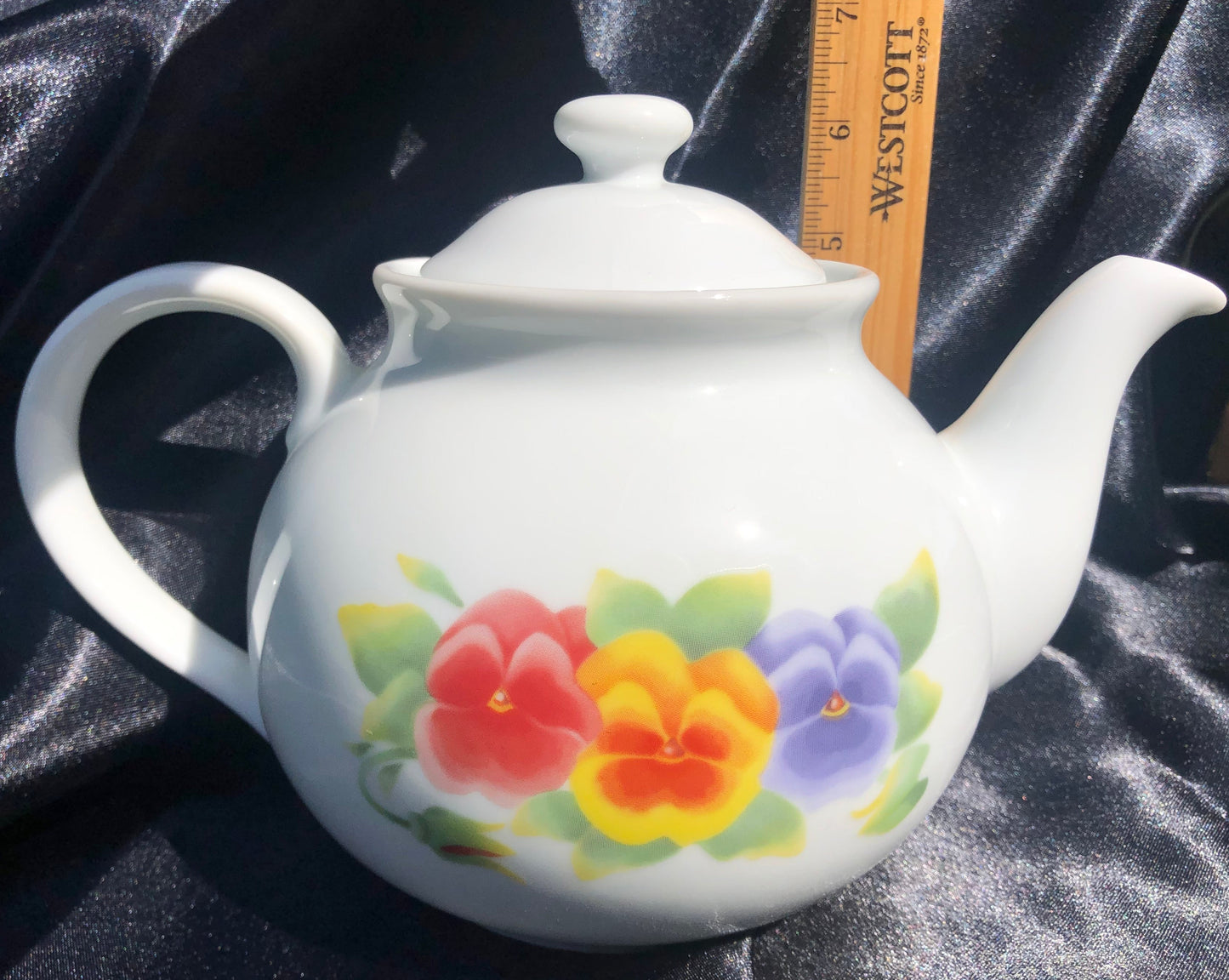 Vintage Corelle Summer Blush Teapot with Lid