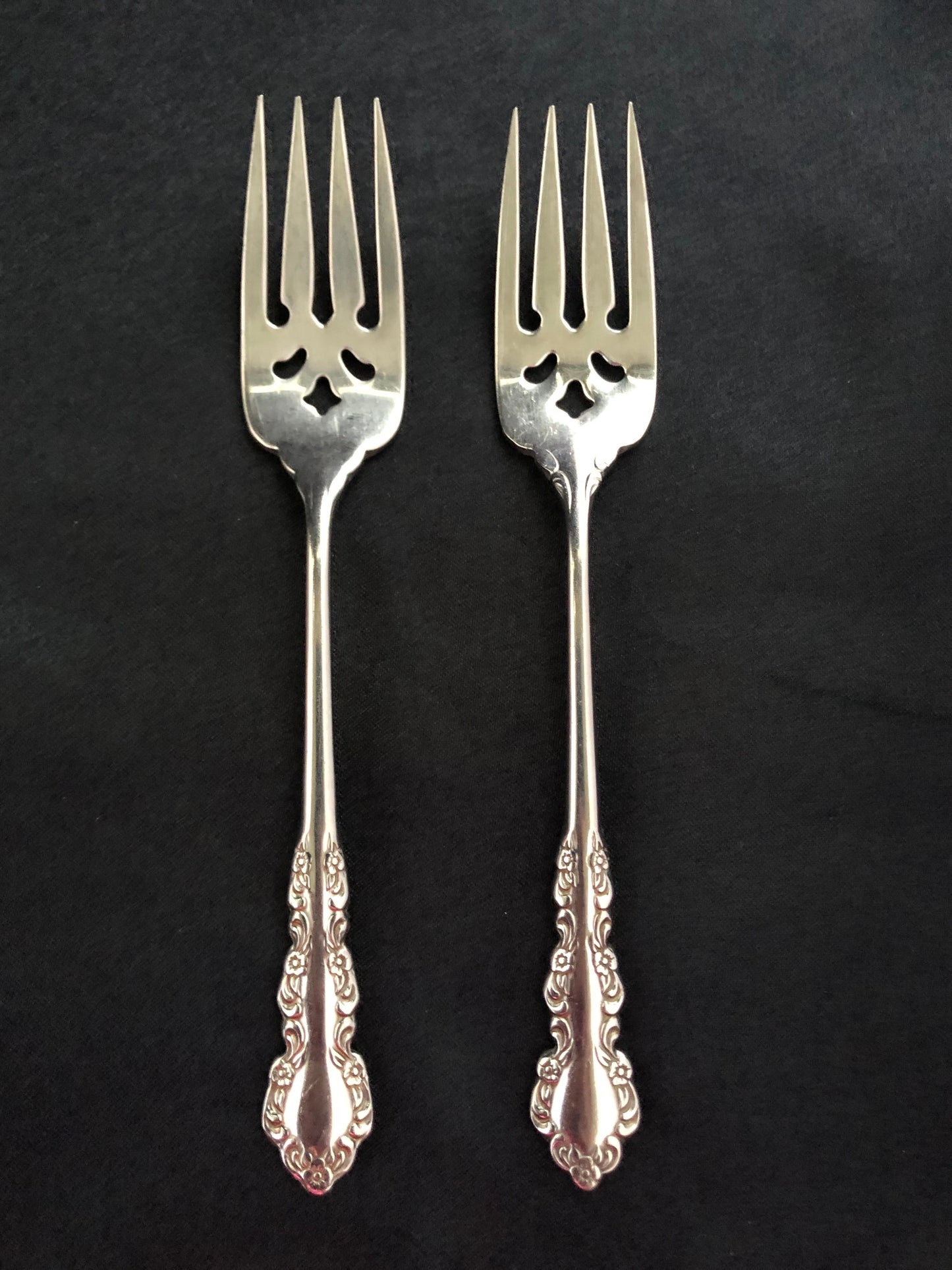 Vintage Oneida Shelley Salad Forks Set of 2 Stainless Steel Floral Pierced Flatware