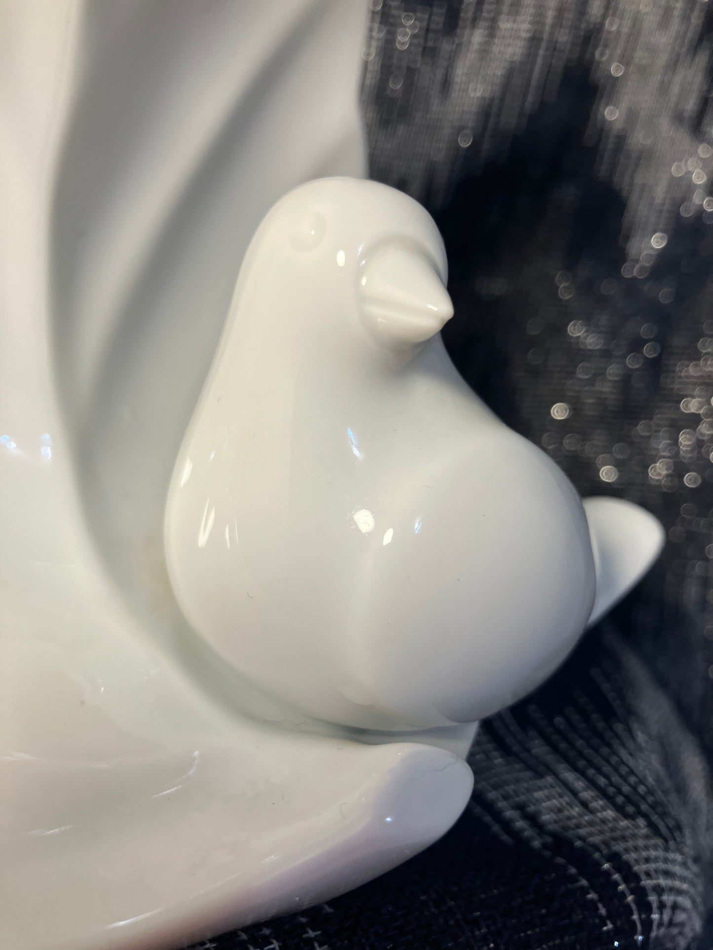 Mid Century Modern Hutschenreuther Tirschenreuth Bavaria Vase – Bird on Leaf