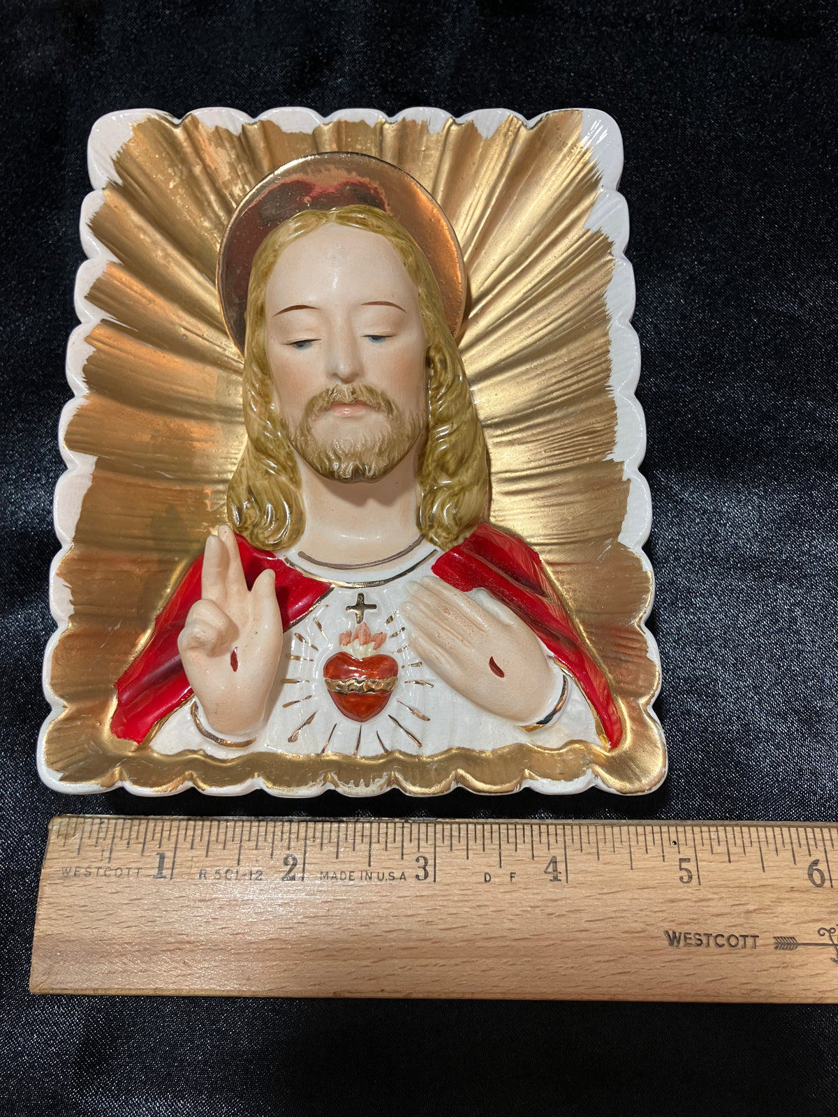 Vintage Sacred Heart of Jesus Wall Plaque – Catholic Religious Art – 1950s-60s Japan Ceramic
