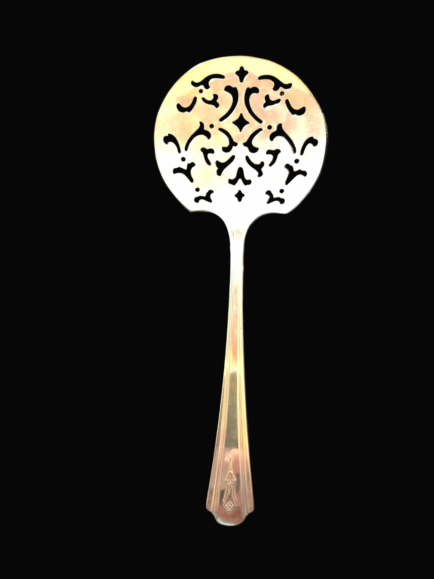 Vintage silverplate tomato server features the classic Charmion pattern, marked Peerless Silver Plate and produced by Oneida
