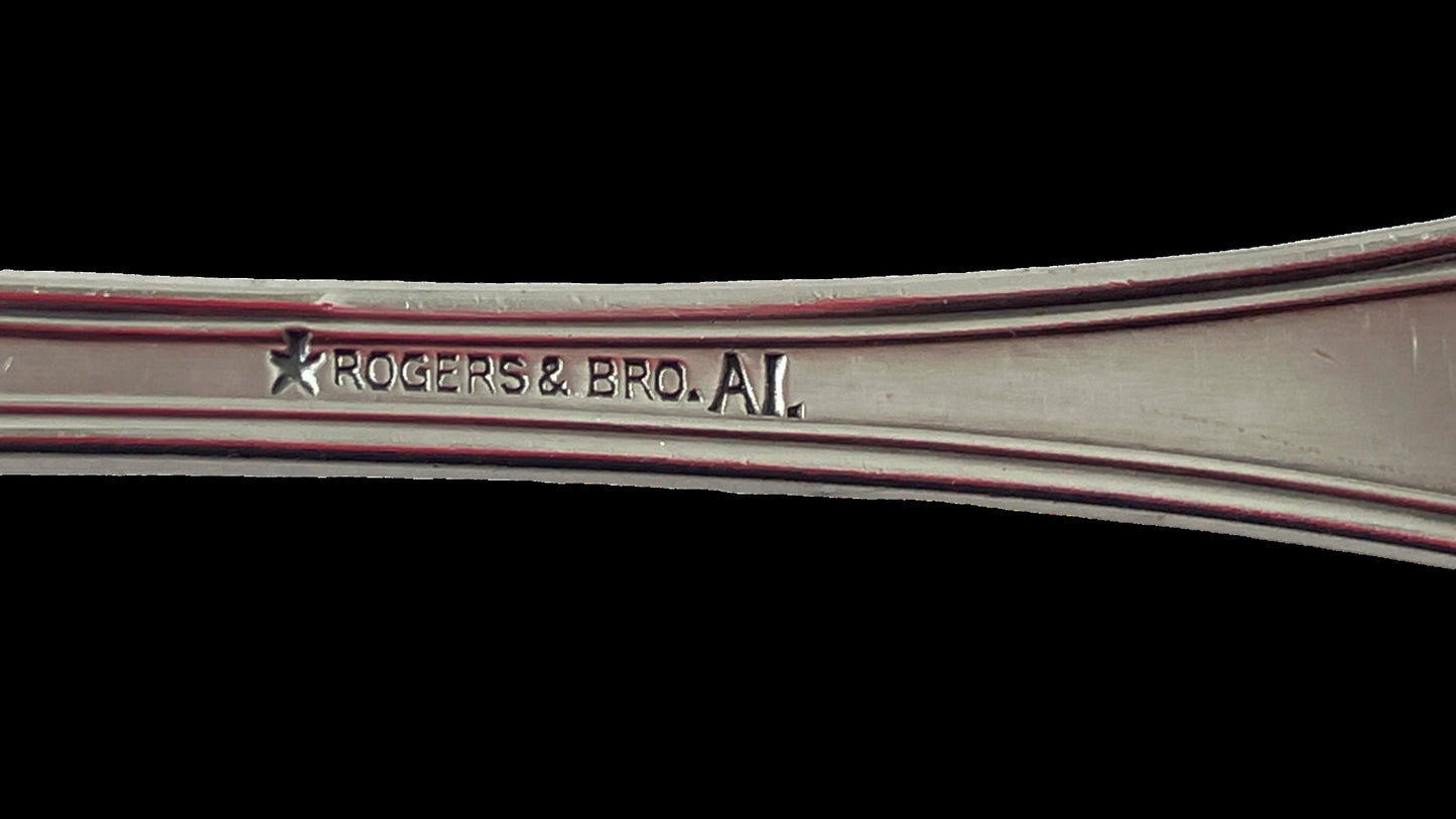 Rogers A1 Mystic Gravy Ladle  7 1/8 inches Long