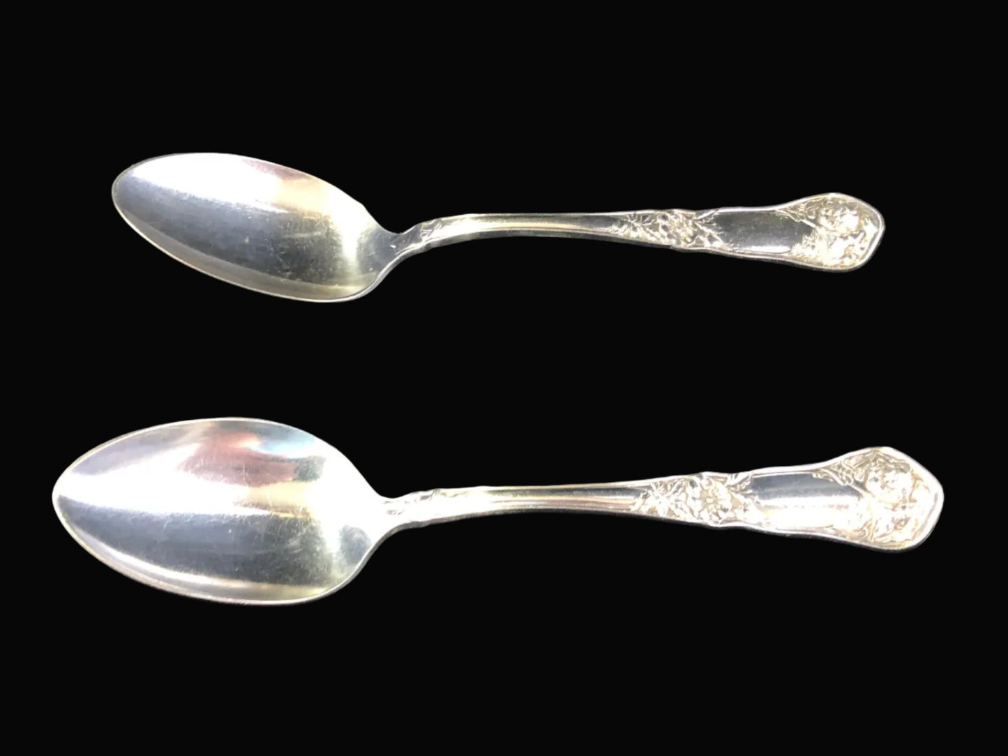 Antique Oneida Community Teaspoons – Set of 2 – Wildwood II Pattern
