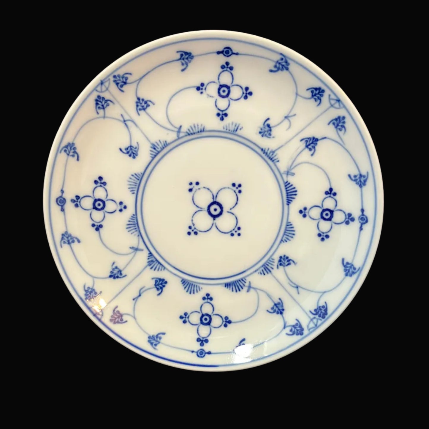 Vintage Moschendorf Bavaria Cup and Saucer Set – Strawflower Blue & White Porcelain – Set of 4