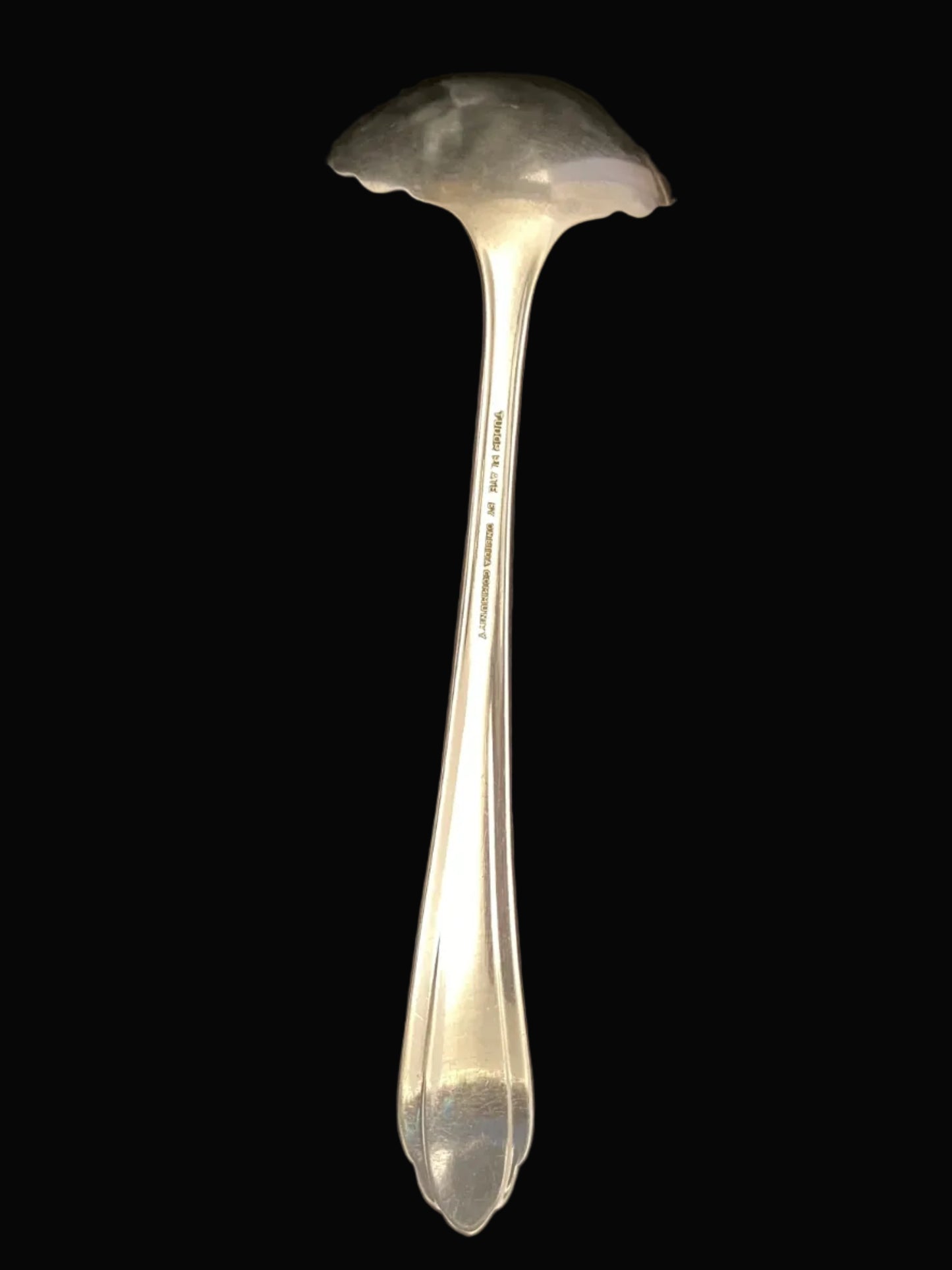 Vintage Oneida Madelon Gravy Ladle – Community Plate Silverplate – 1935 Art Deco Floral