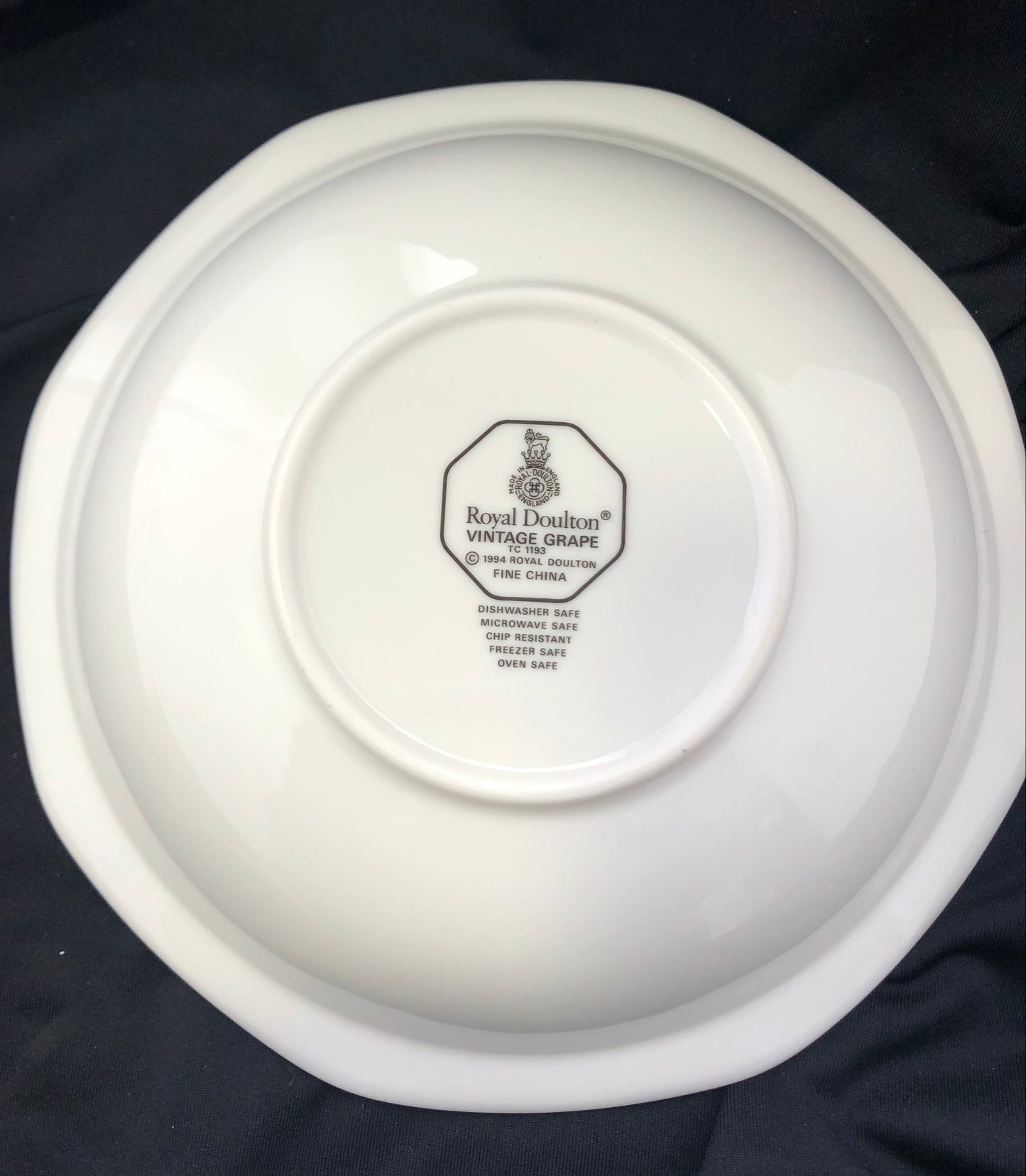 Vintage Royal Doulton Vintage Grape Bowl, Fruit Pattern Fine China, Made in England 1994, Replacement Dish, 7 Inch Bowl, Grapes Apples Peaches