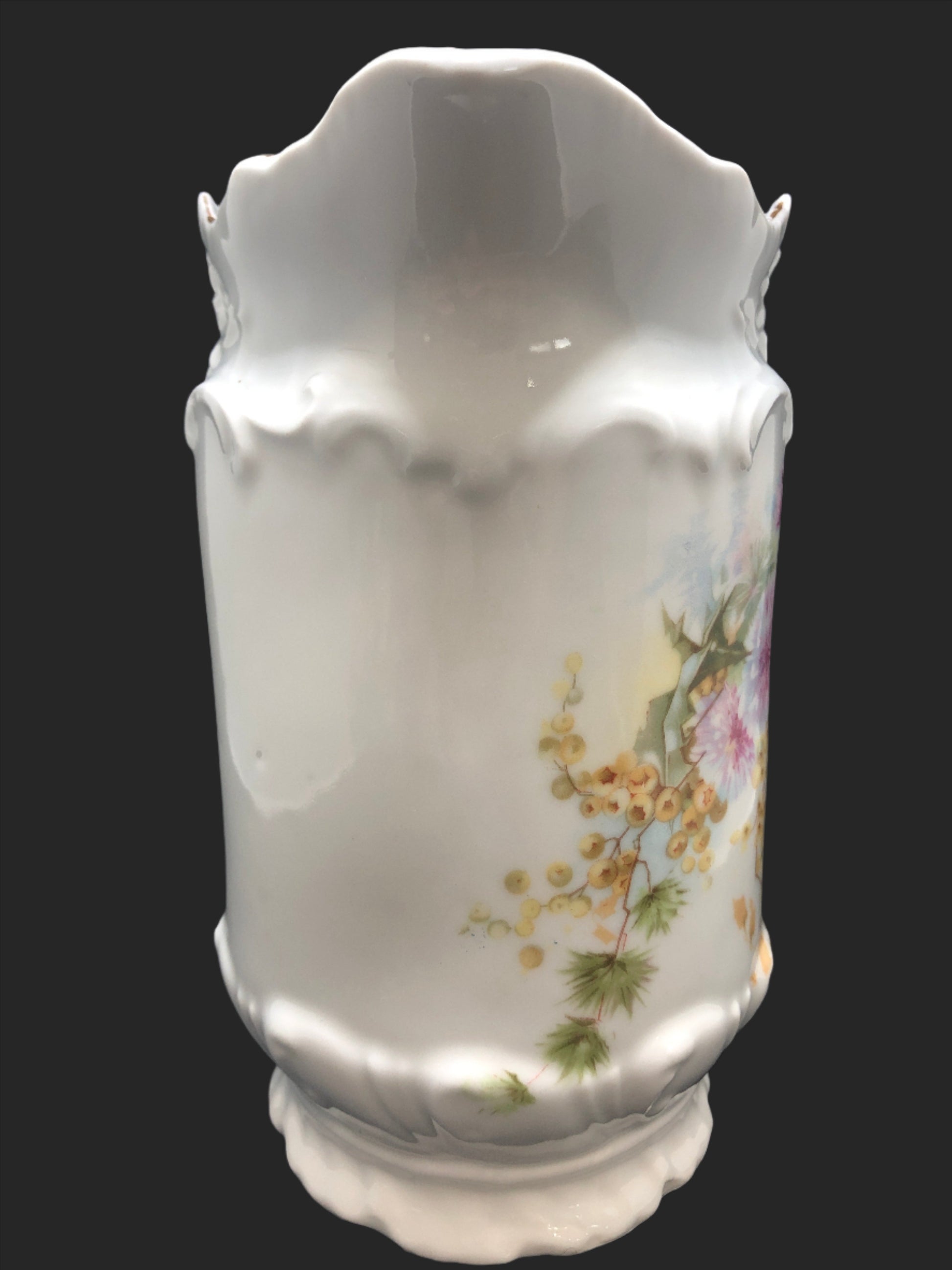Cottage Core vintage porcelain pitcher spout close up