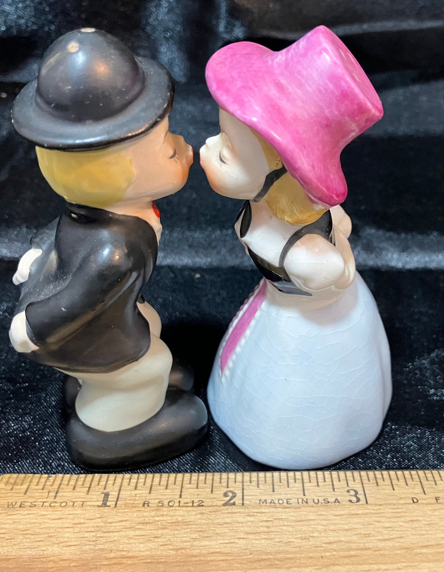 Vintage Napco Kissing Couple Salt & Pepper Shakers – Made in Germany