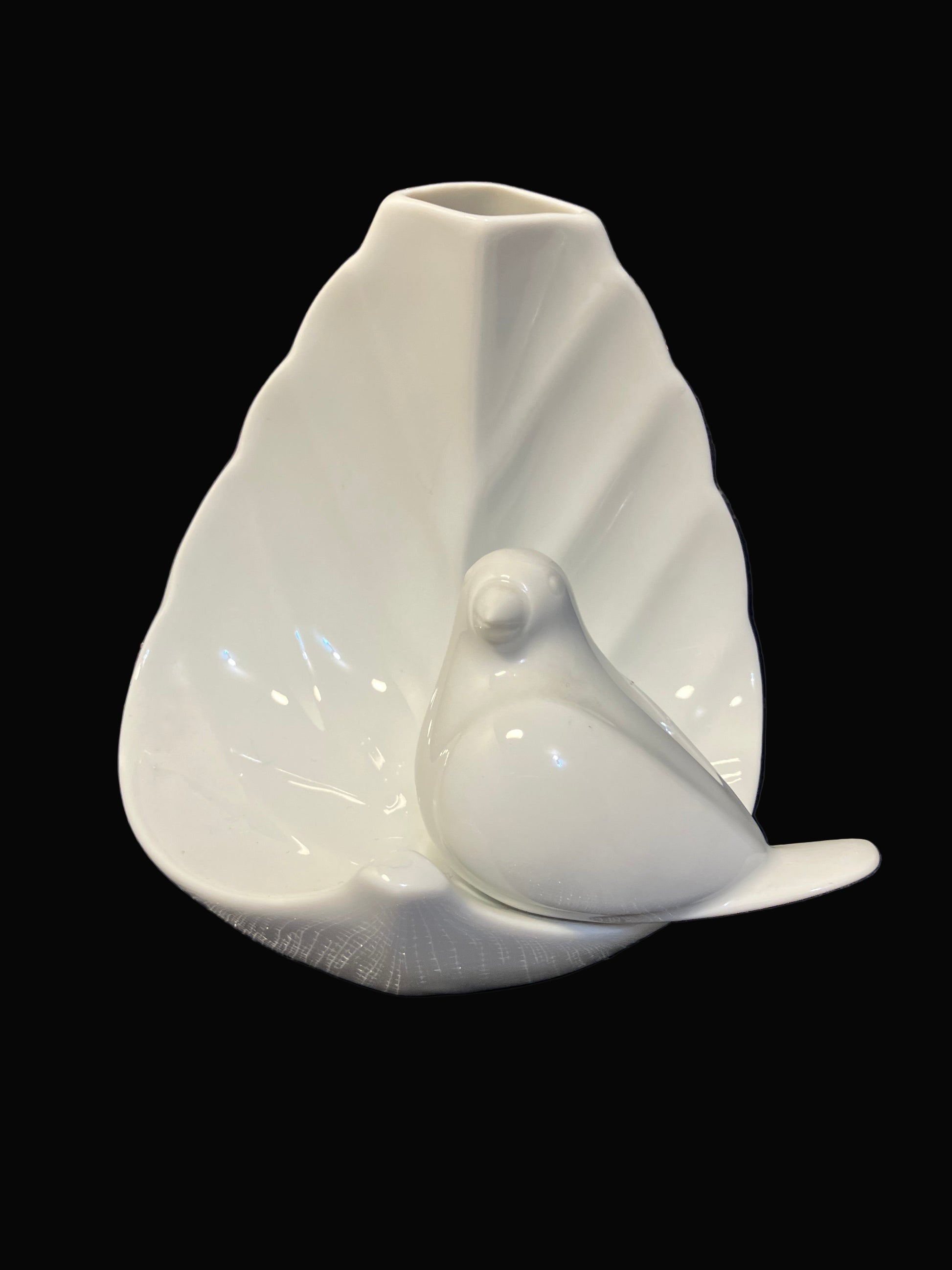 Hutschenreuther Germany bird on leaf vase