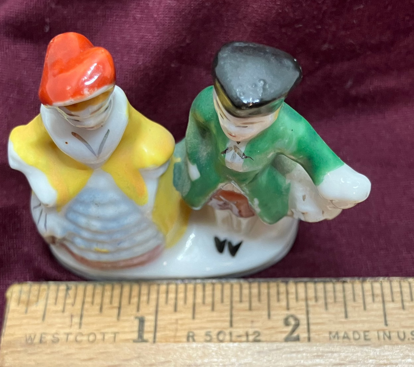 Vintage Occupied Japan PICO Figurine – Colonial/Victorian Couple – 2.5” Tall