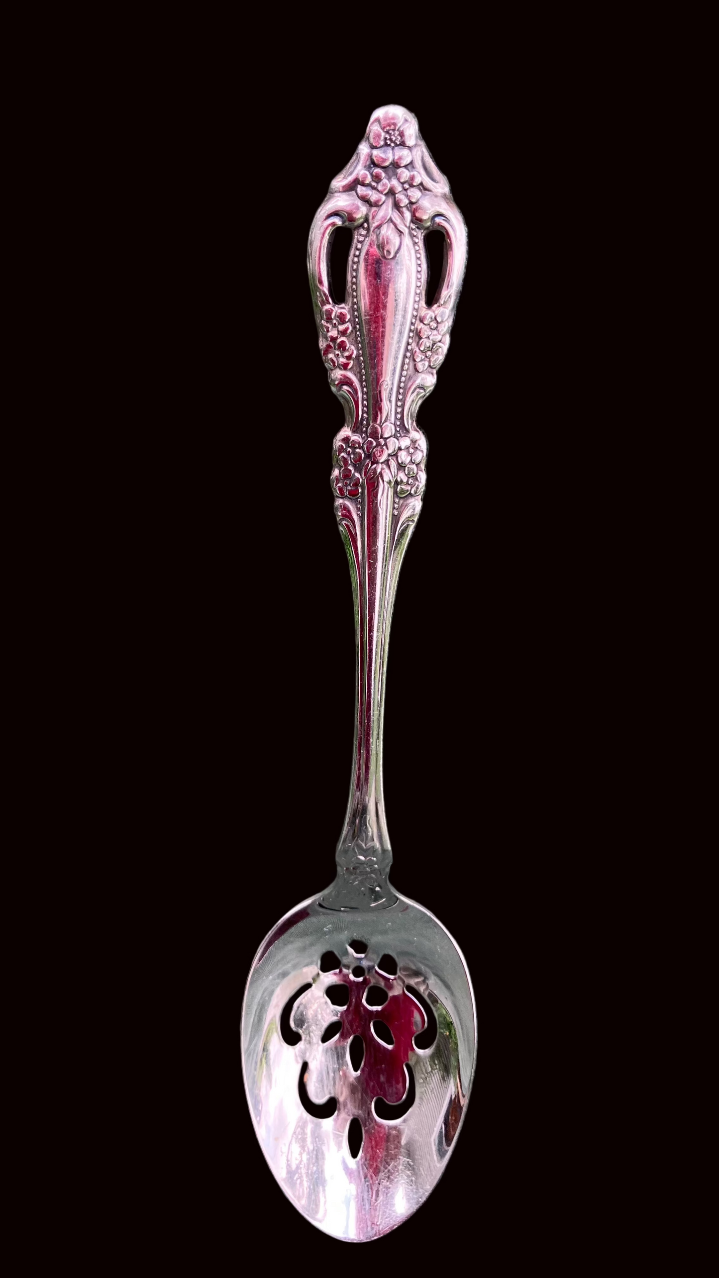 Vintage Oneida Slotted Serving Spoon -  Monte Carlo Pattern