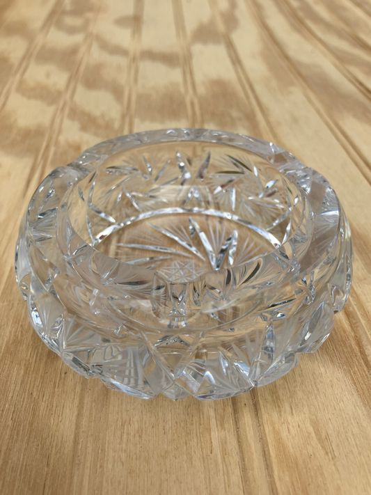 Vintage Crystal Ashtray or Trinket Dish – Pinwheel Starburst Pattern, Heavy Cut Glass