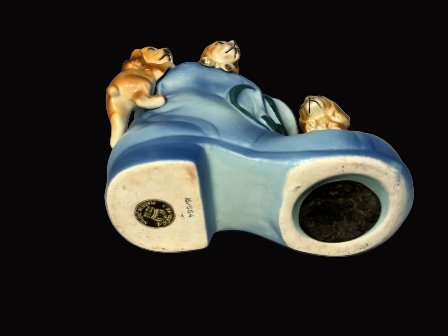 Vintage Mid-Century Ceramic Puppy in Shoe Bank