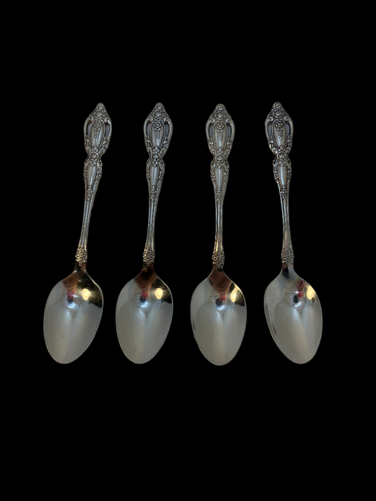Oneida Monte Carlo Stainless Steel Teaspoon Set of 4 with Roses 