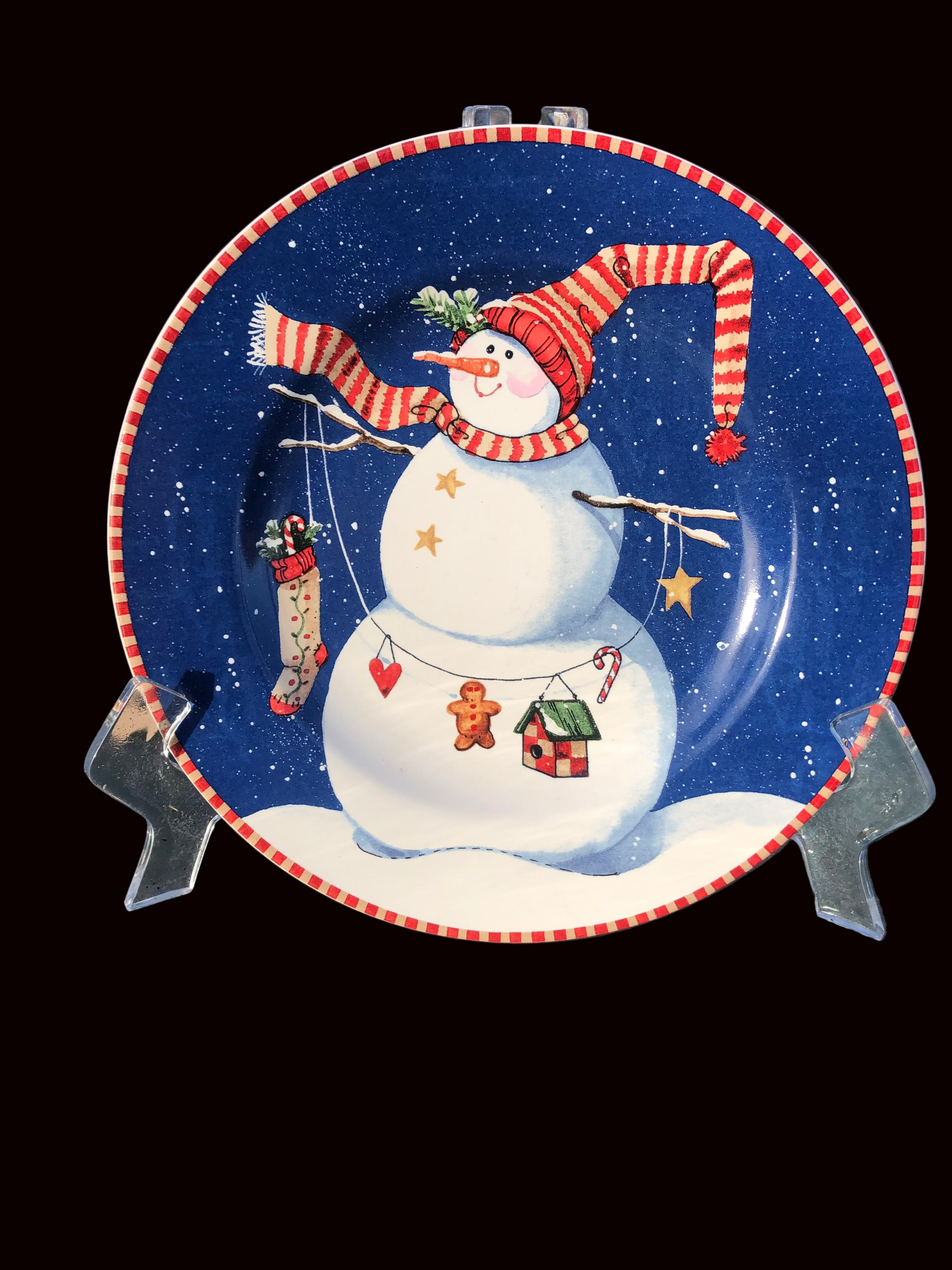 Oneida  Pattern: Winter Buddies Snowman with scarf plate