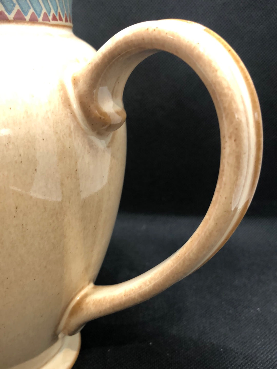 Pitcher Denby Luxor handle tan and blue handle close up