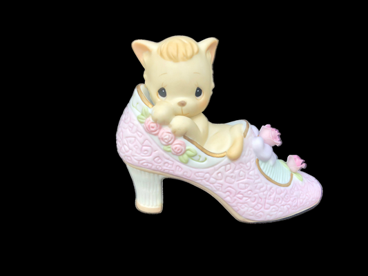 Precious Moments You Are The Cats Meow - Tan kitten in pink shoe