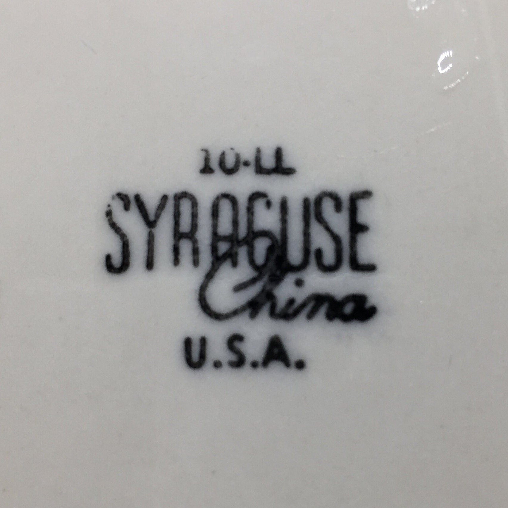 Syracuse China Mayfair Pink Vegetable Bowl