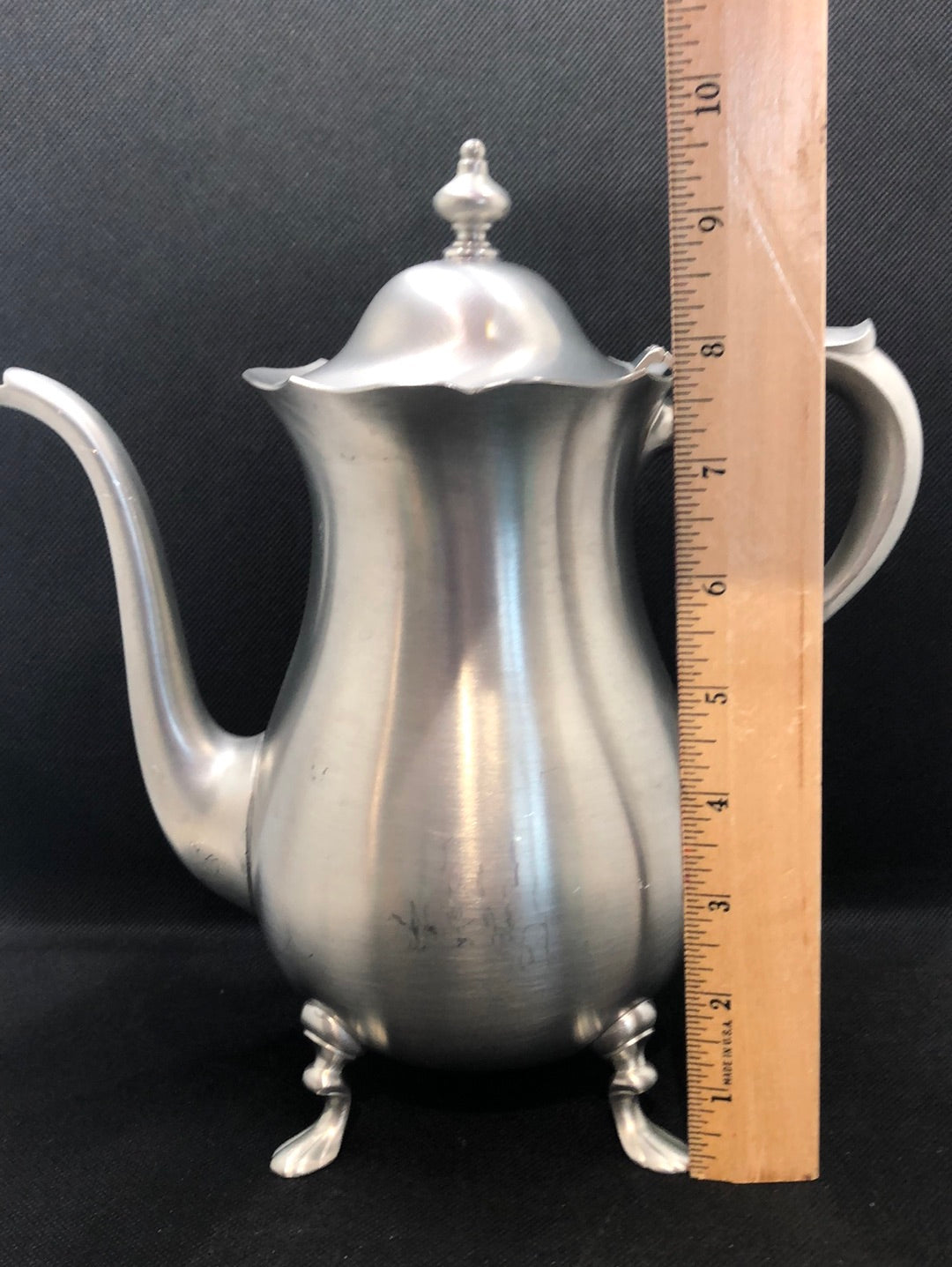 Tea/Coffee Pot -Vintage Pewter height