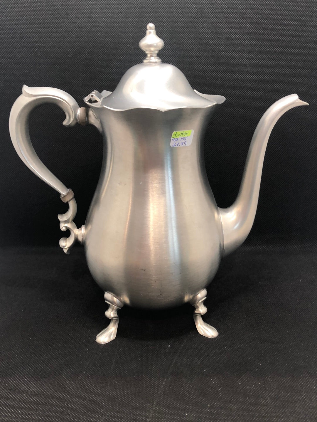 Tea/Coffee Pot -Vintage Pewter