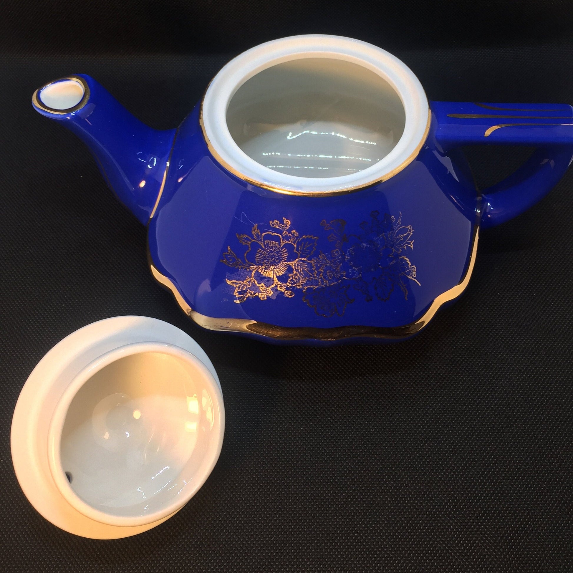 Teapot Hall Baltimore Cobalt Blue and Lid