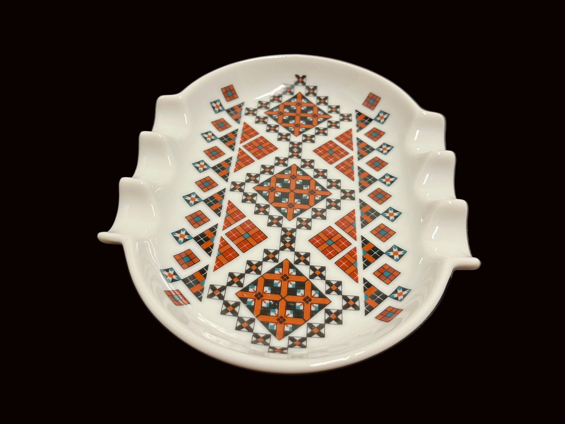 Ukrainian porcelain Ash tray or Trinket dish Ukrainian Art by Marusia 