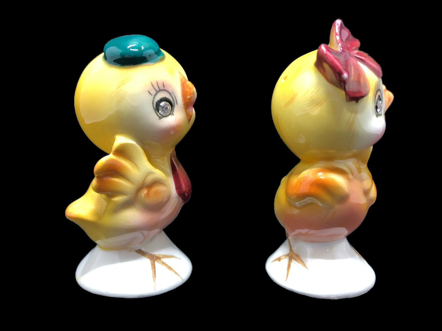 Vintage Salt & Pepper Shakers MCM Chicks Side