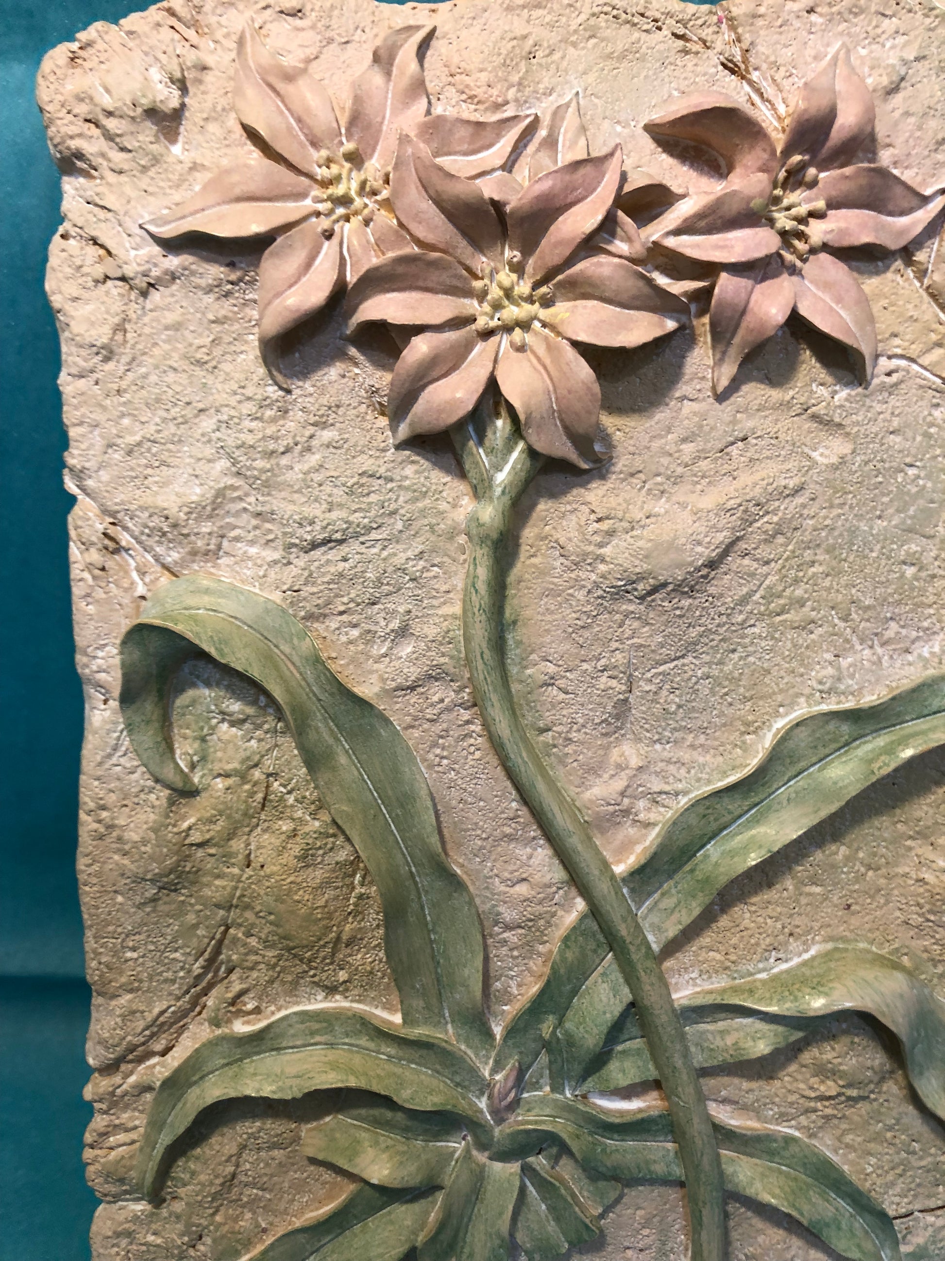 cast stone decorative floral plaque 