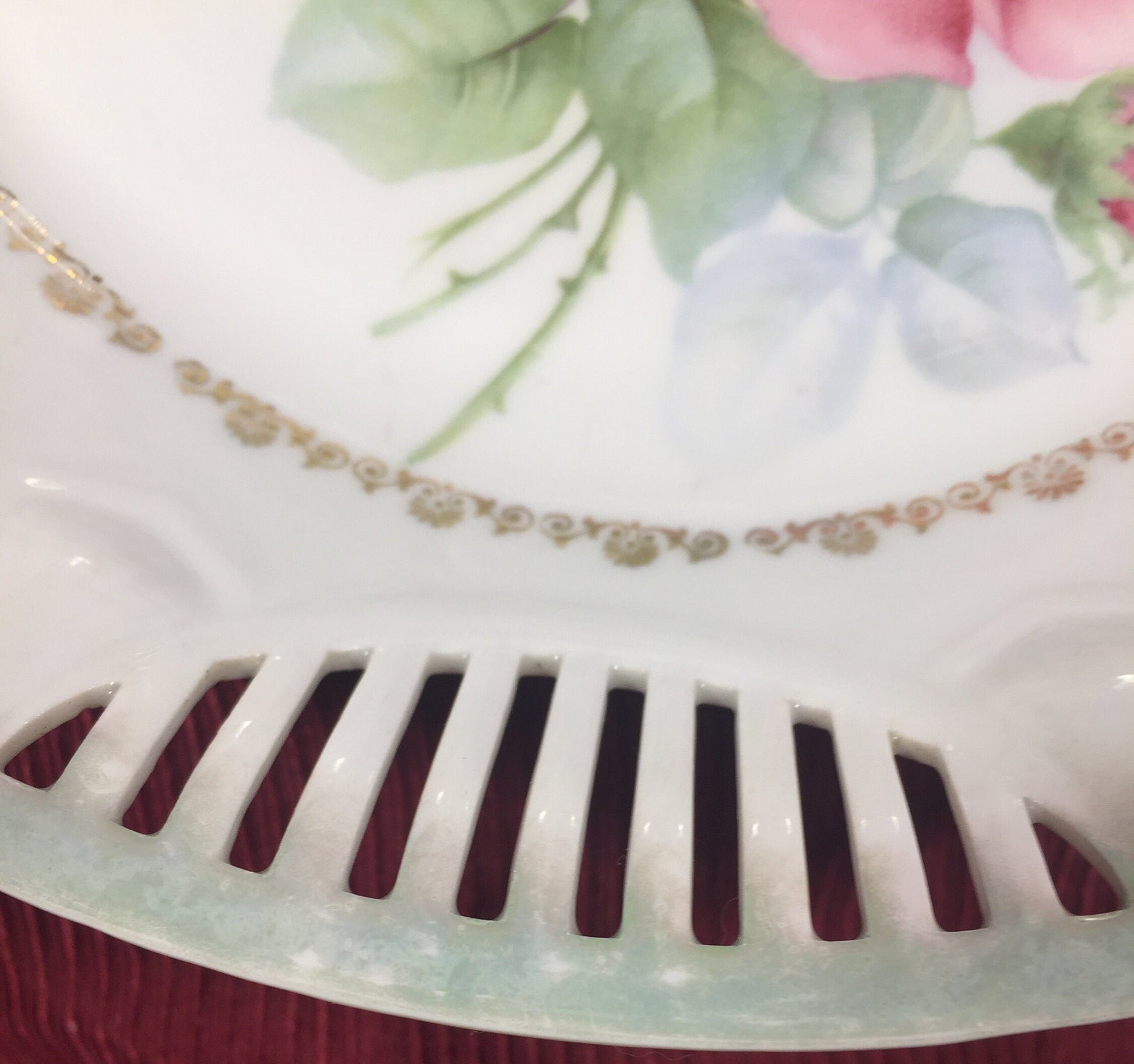 Stunning Schumann Fruit Bowl