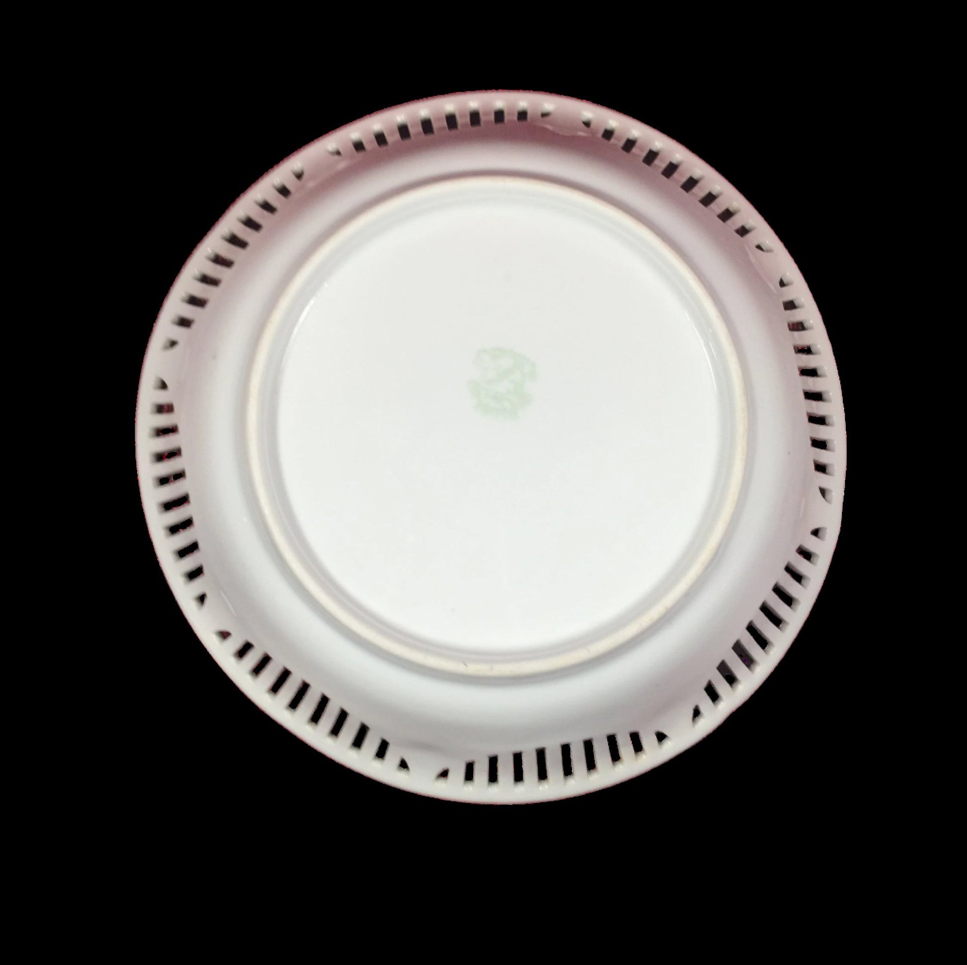 Stunning Schumann Fruit Bowl