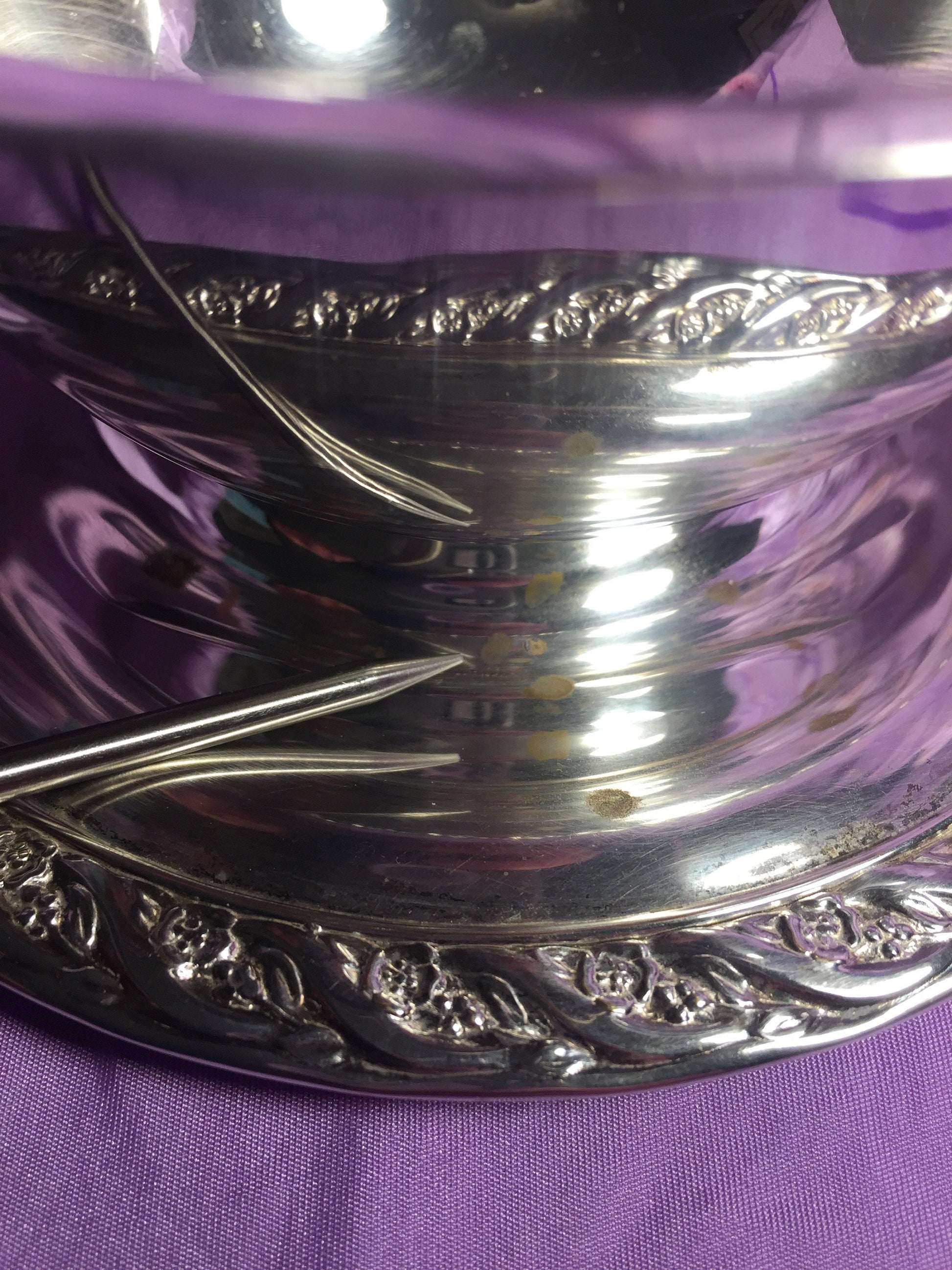 WM Rogers Spring Flower Silver plate Gravy Boat