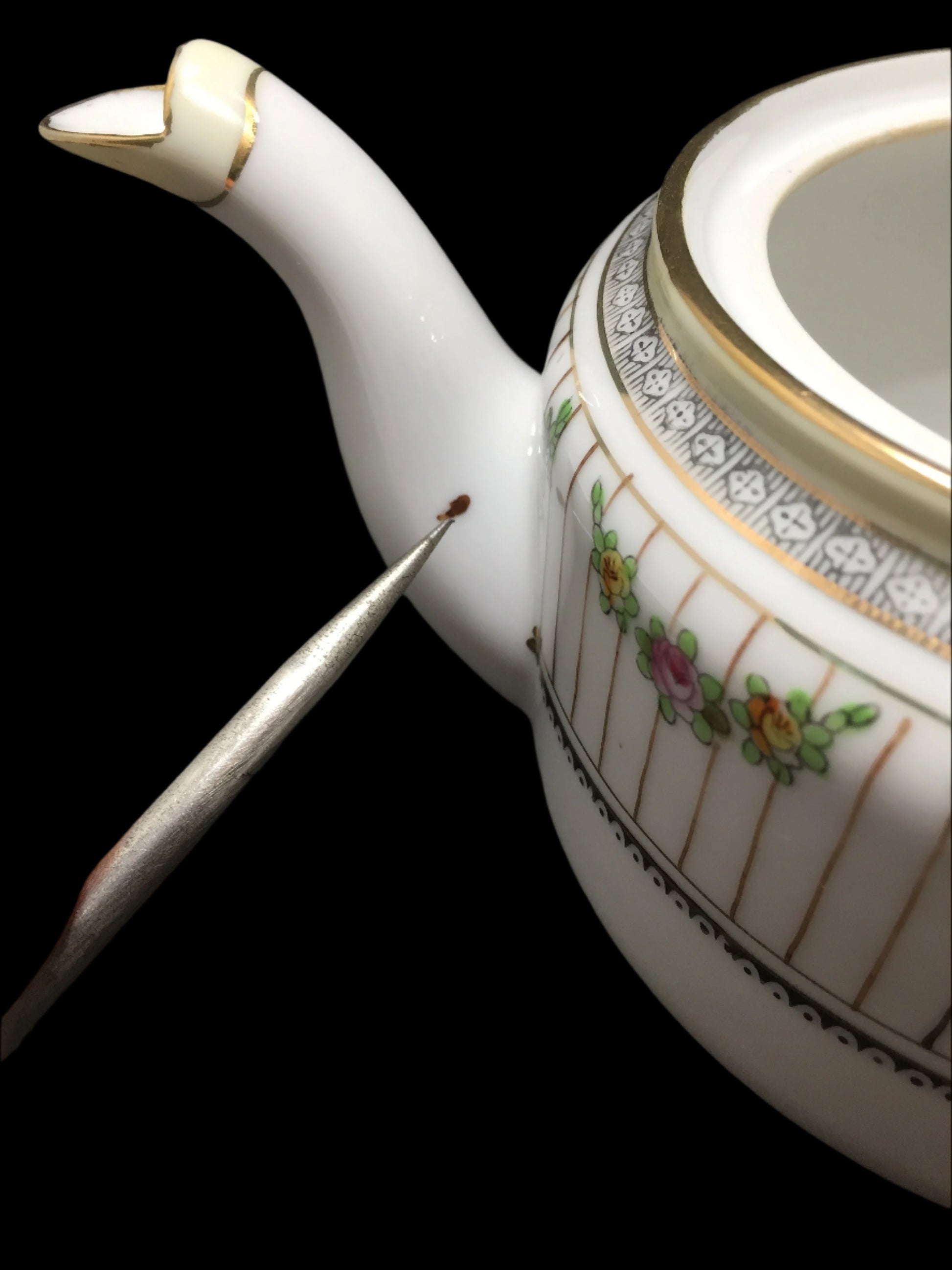 Pretty Nippon Teapot